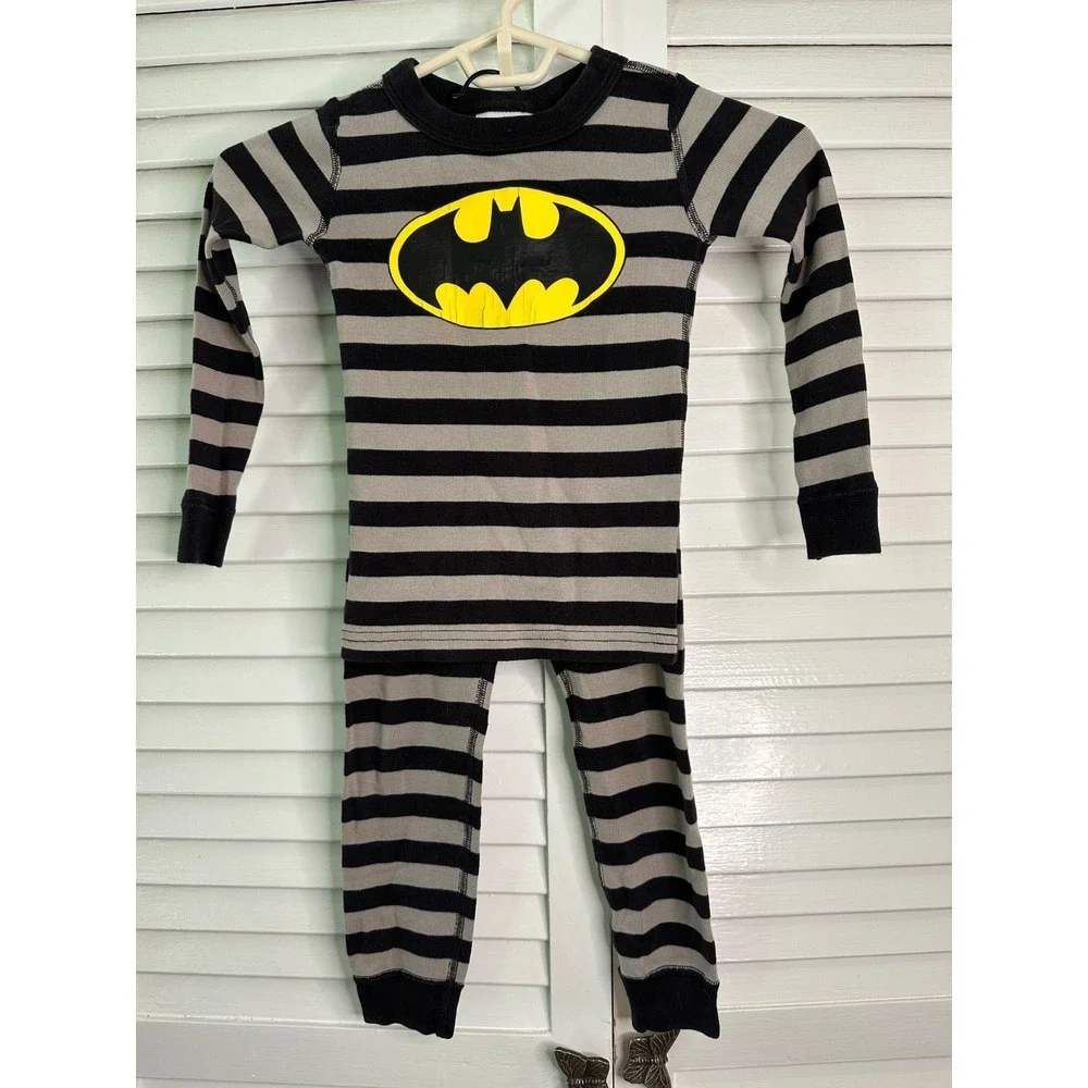 Hanna Andersson Size 100 4-5 Black & Gray Striped Batman Pajamas LJs Cracked